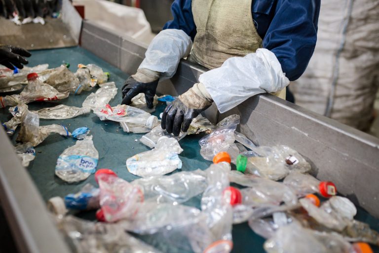 Canada Plastic Pact releases new 'Roadmap to 2025' action plan ...